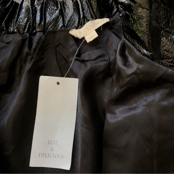 Hot & Delicious Black pleated full crinkled skirt size L - Picture 7 of 9